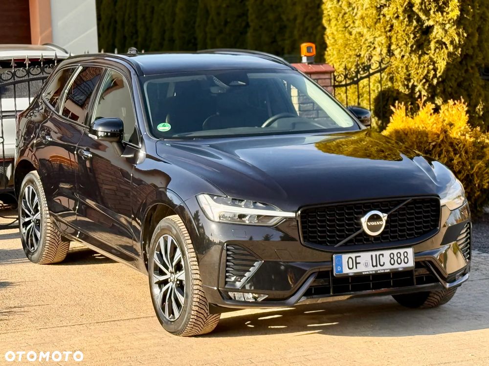 Volvo XC 60 B4 D AWD Geartronic Momentum Pro - 8