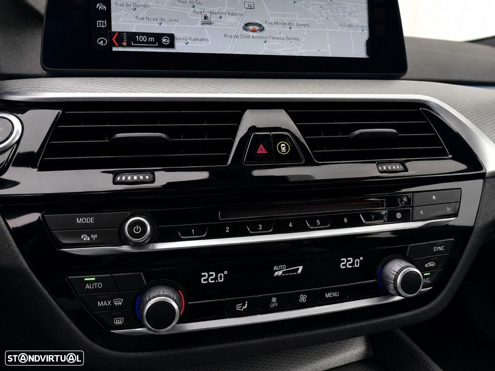 BMW 530 e iPerformance Pack M - 19