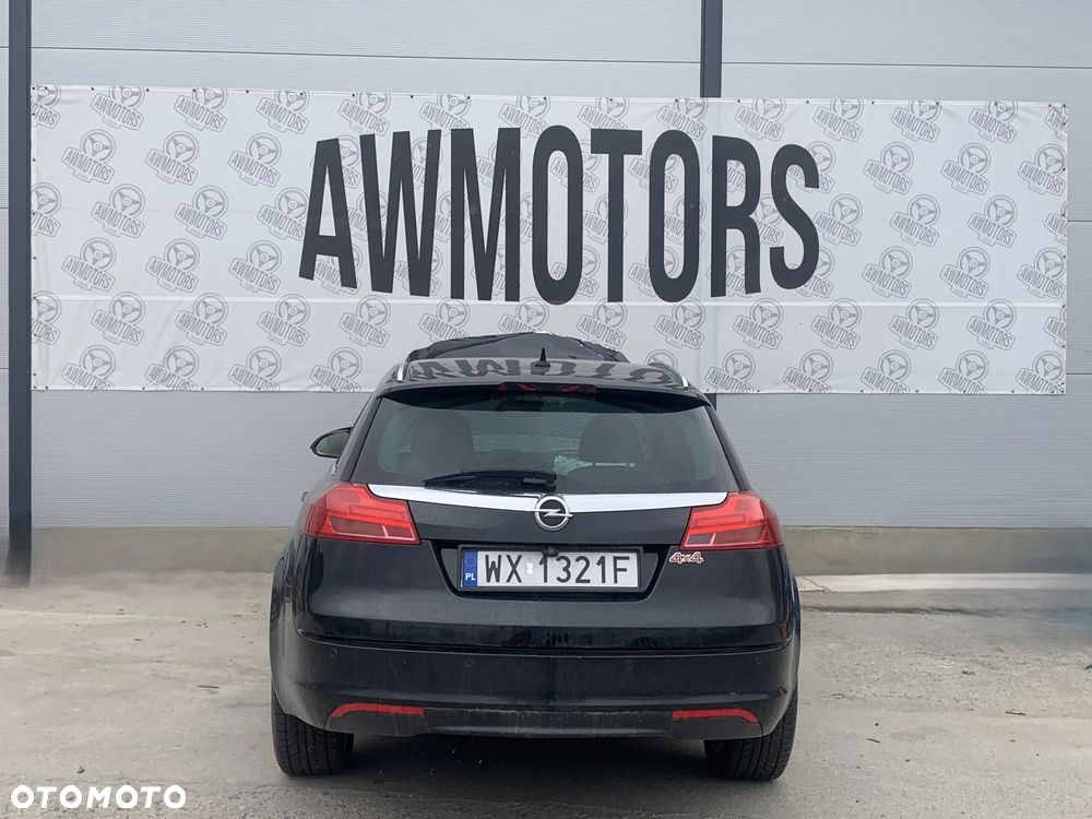 OPEL INSIGNIA 2010  *SAMOCHÓD NA CZĘŚCI* GAR MASKA, LAMPA, DRZWI, LUSTERKO, ZDERZAK, GRILL, BŁOTNIK, KLAPA, BELKA, DESKA, FOTELE, KANAPA, ĆWIARTKA KIEROWNICA, TARCZE, ZACISKI, ZAWIESZENIE, KOMPLETNY PRZÓD, KOMPLETNY TYŁ, LICZNIK, ZEGARY, PRAWE LEWE PRZÓD TYŁ - 2