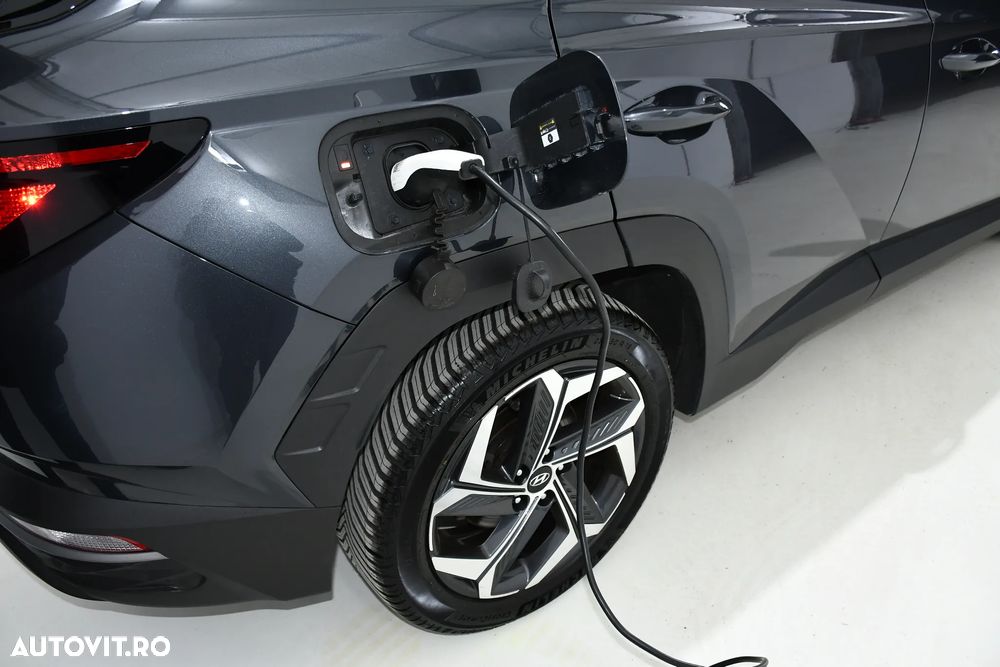 Hyundai Tucson 1.6 T-GDi Plug-in-Hybrid 4WD - 38