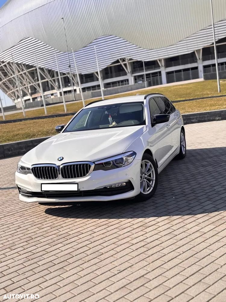BMW Seria 5 520d Aut. Luxury Line - 1