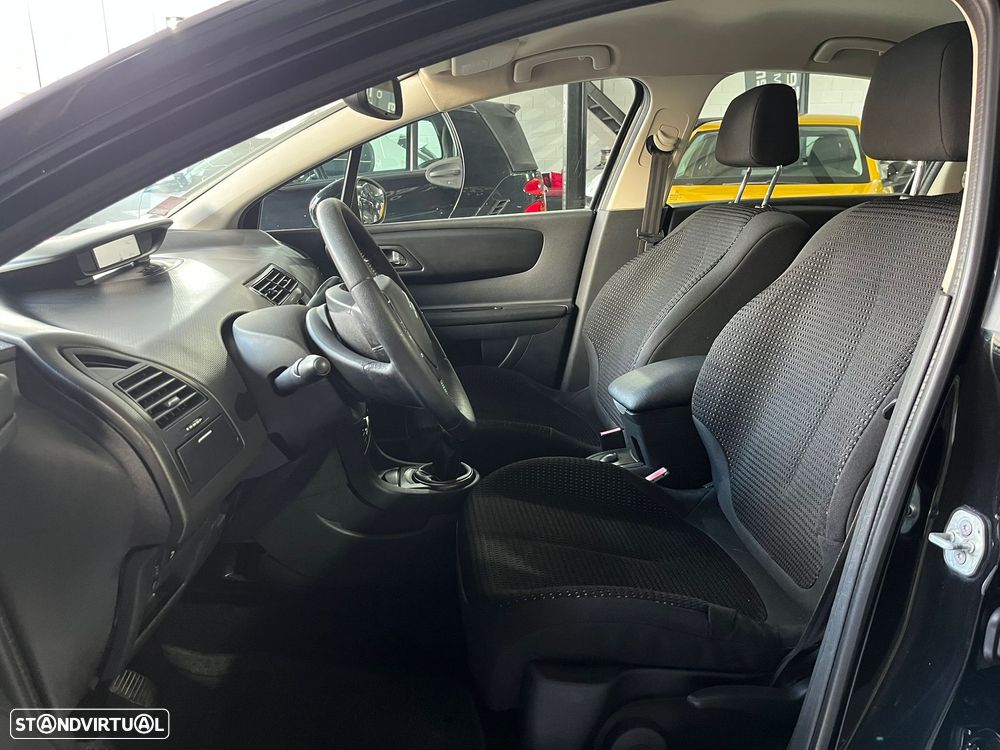 Citroën C4 1.6 HDi SX - 10