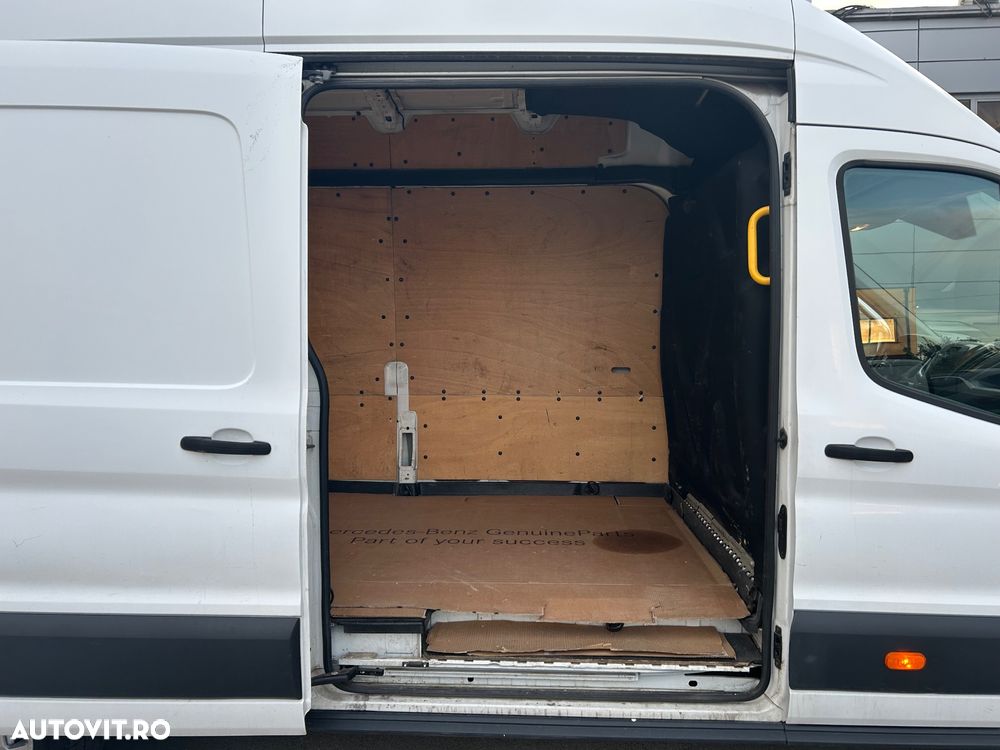 Ford Transit Van L4 15mc - 9