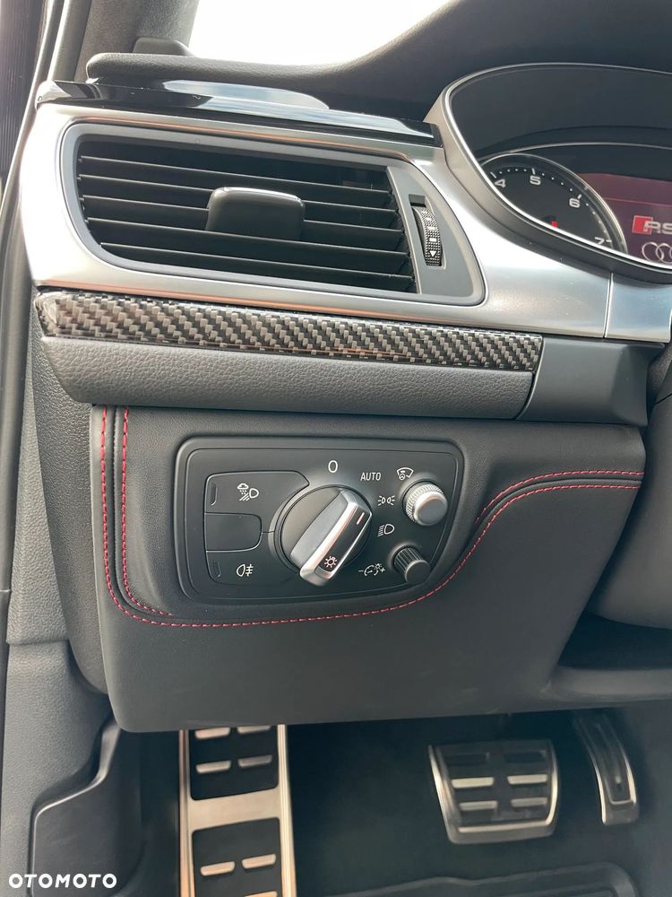 Audi RS6 Avant - 21