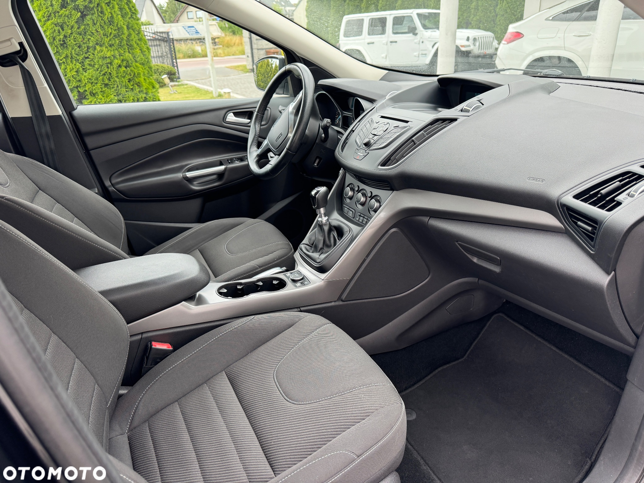 Ford Kuga 1.5 EcoBoost FWD Trend - 6