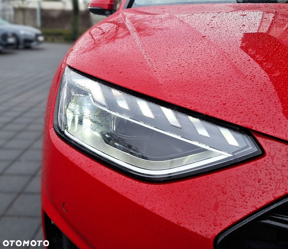 Audi A4 Limousine - 24