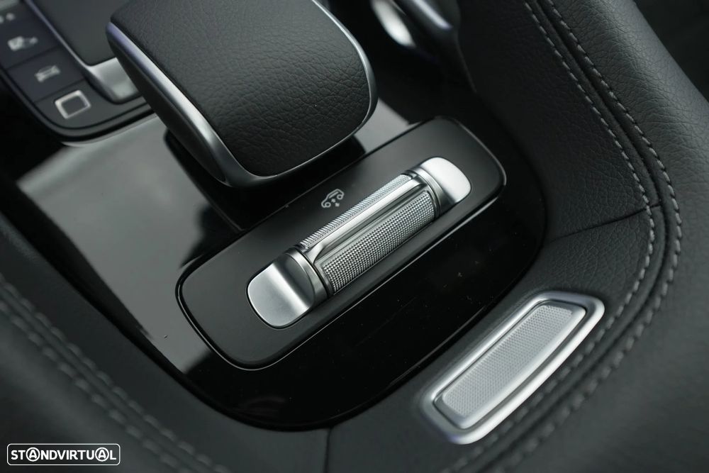Mercedes-Benz GLE 300 d 4Matic - 37