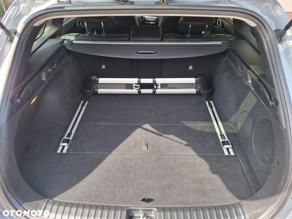 Kia Ceed 1.5 T-GDI Business Line Plus - 32
