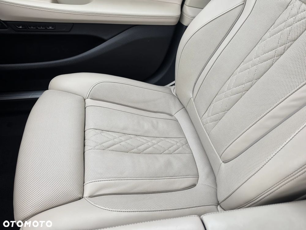 BMW Seria 7 - 19