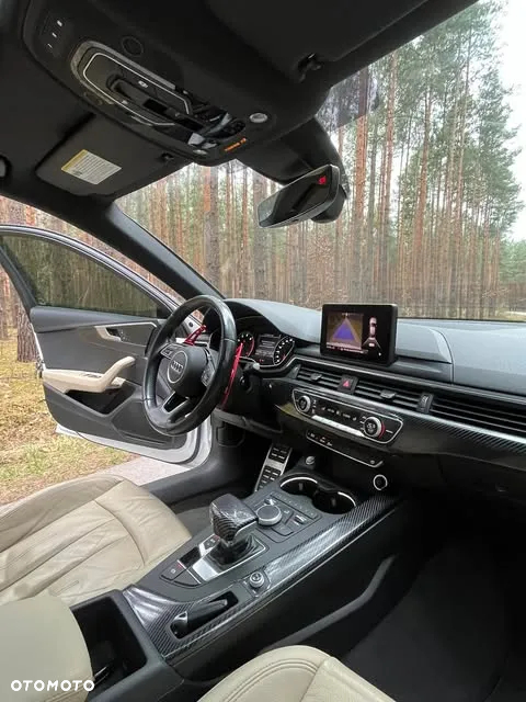 Audi A4 2.0 TFSI Sport S tronic - 17