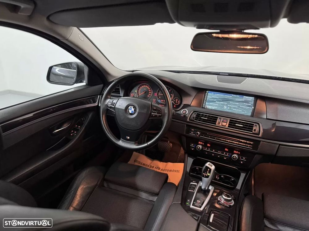 BMW 520 d Pack M Auto - 29