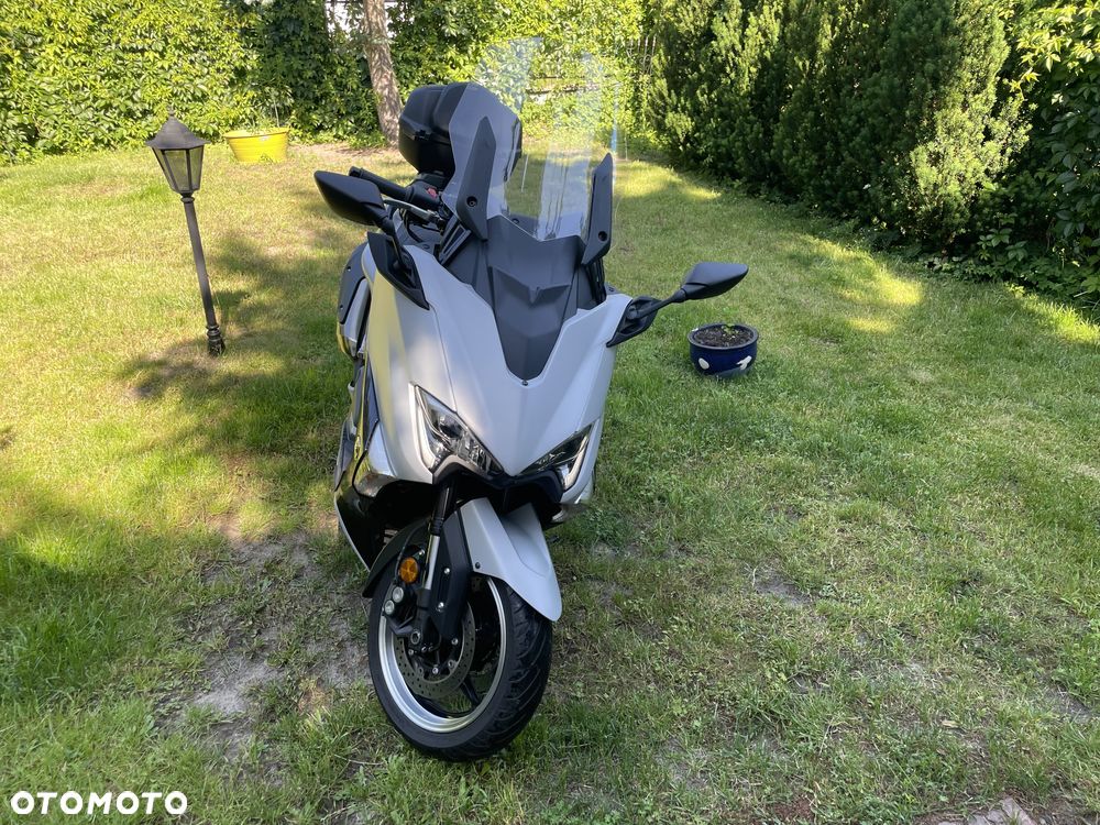 Yamaha Tmax - 6