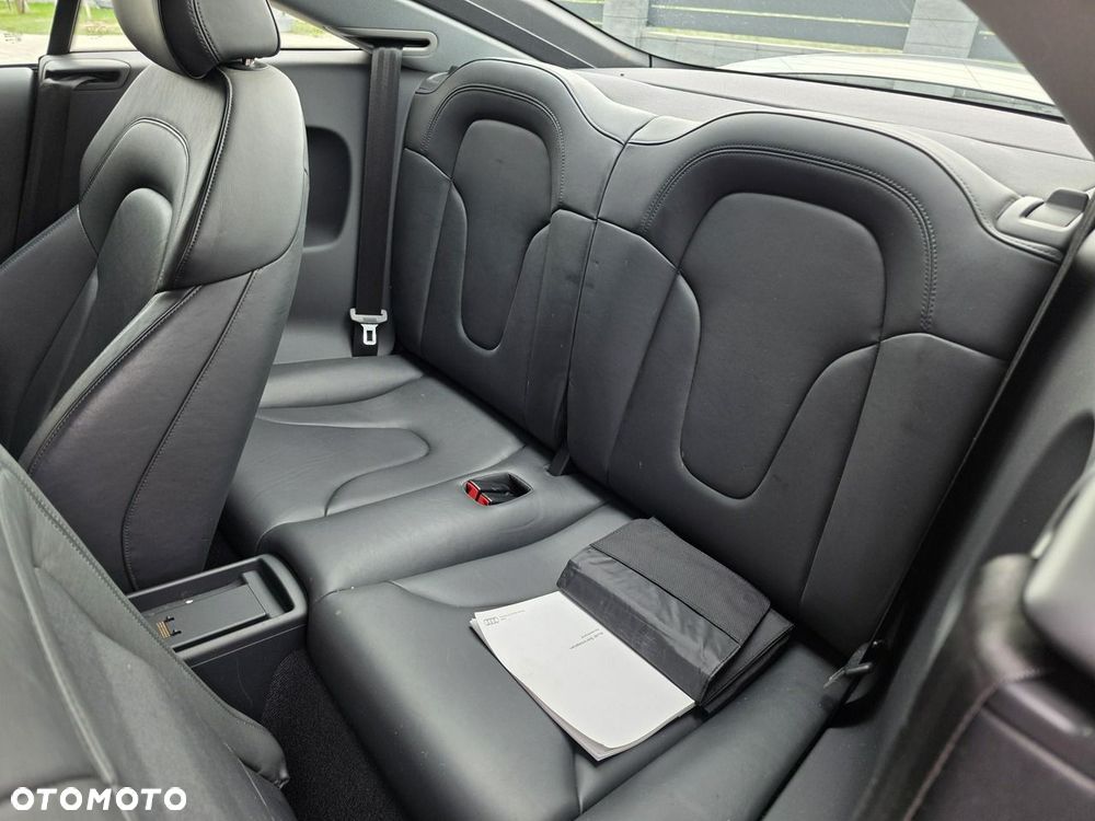 Audi TT Coupé - 10