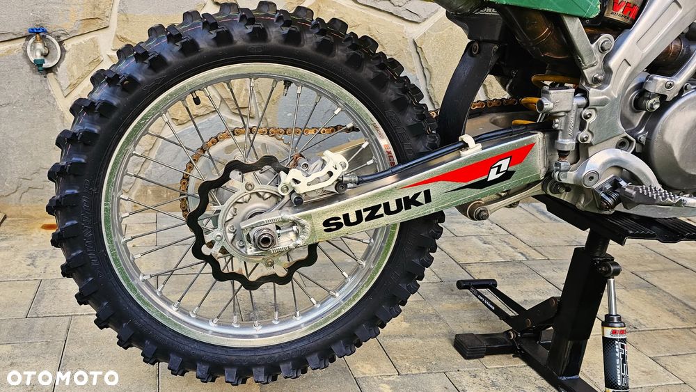 Suzuki RM-Z - 10
