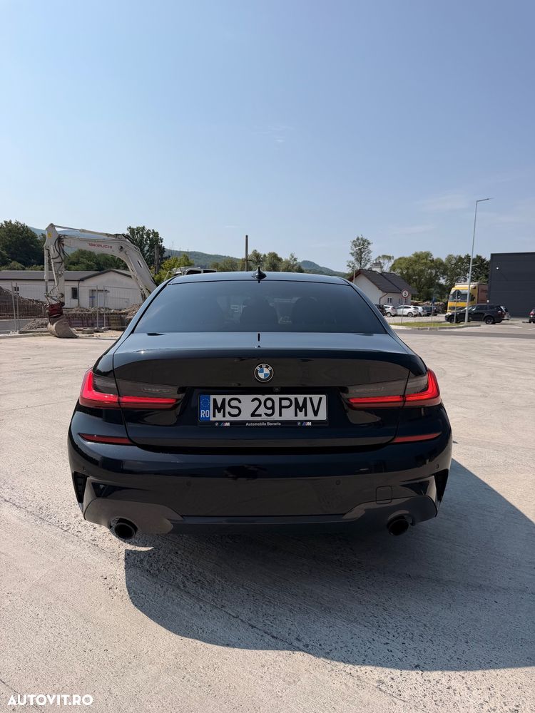 BMW Seria 3 320d xDrive AT Sport Line - 4