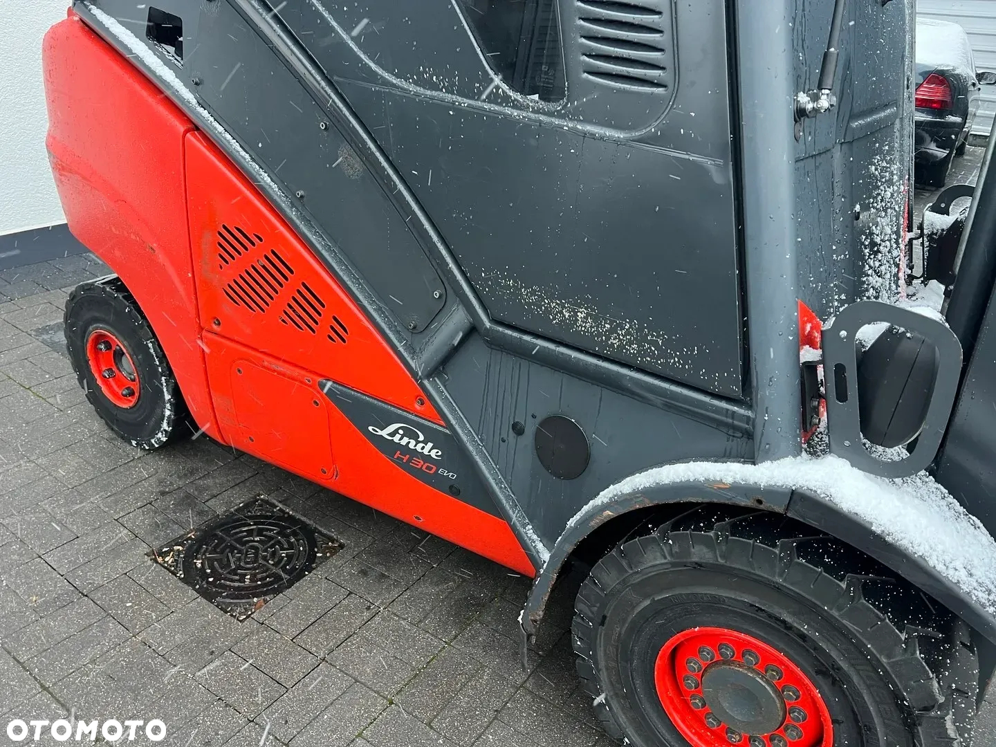 Linde H30T-02 - 2