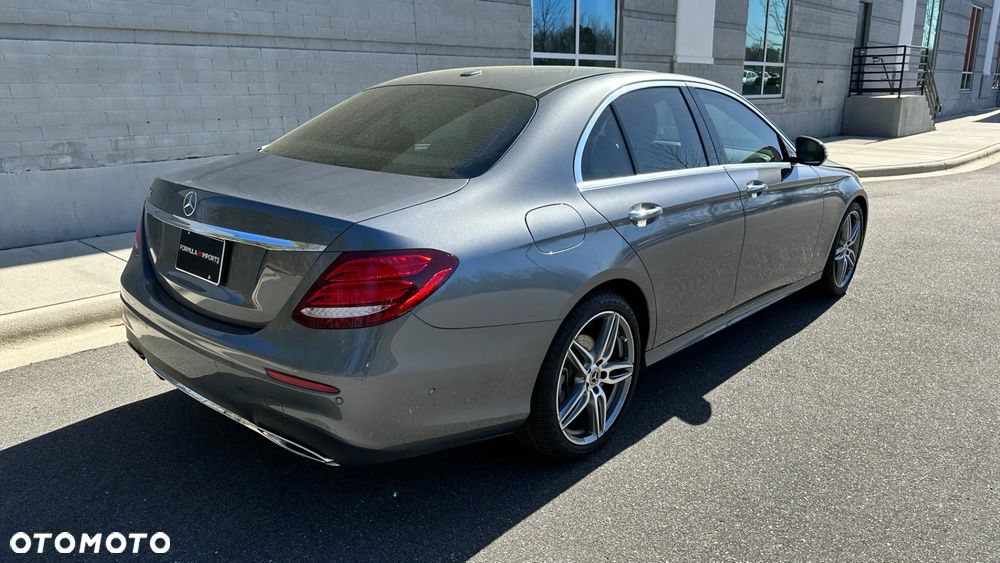 Mercedes-Benz Klasa E - 8