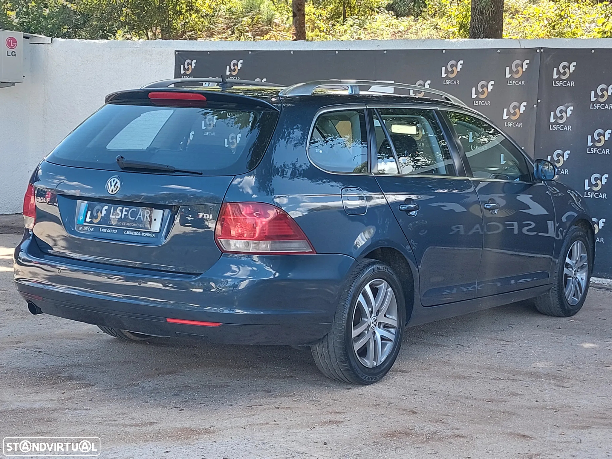 VW Golf Variant 1.6 TDi Confortline - 6