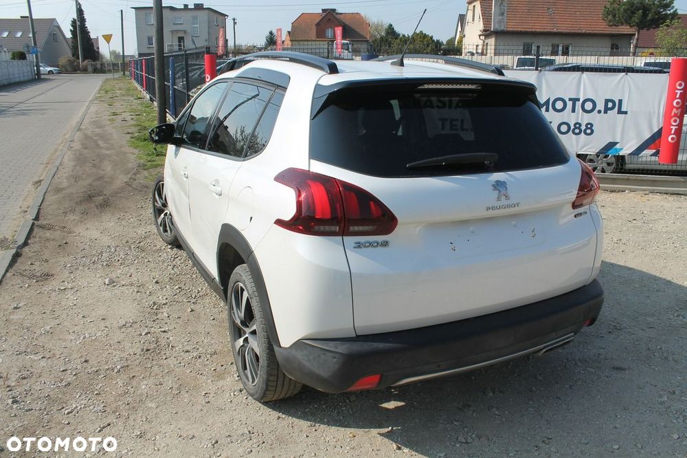 Peugeot 2008 - 7