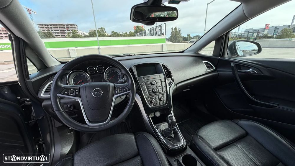 Opel Astra Sports Tourer - 5