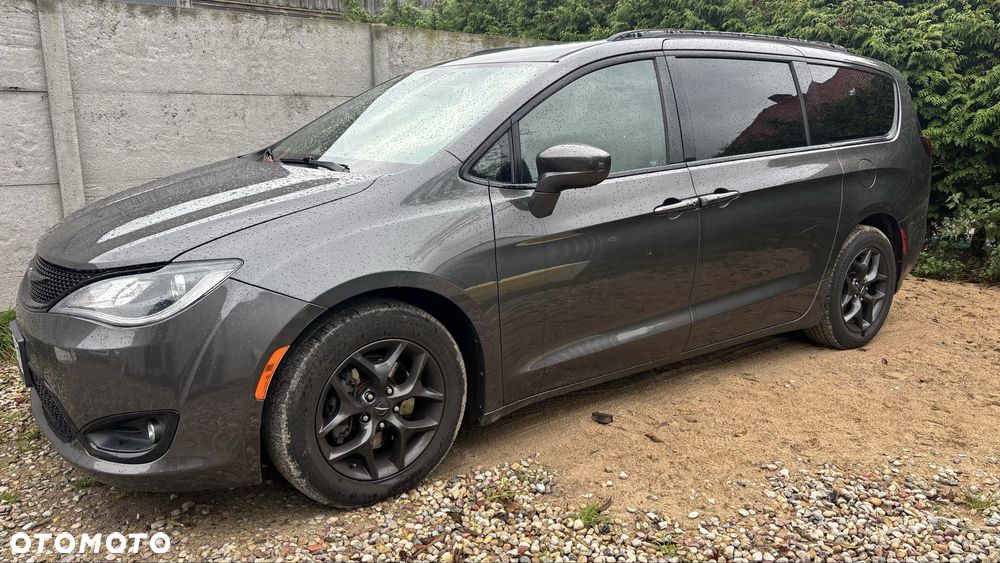 Chrysler Pacifica