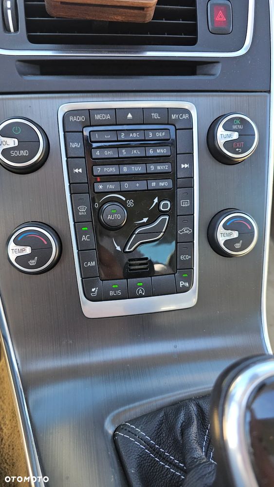 Volvo S60 T5 Geartronic - 9