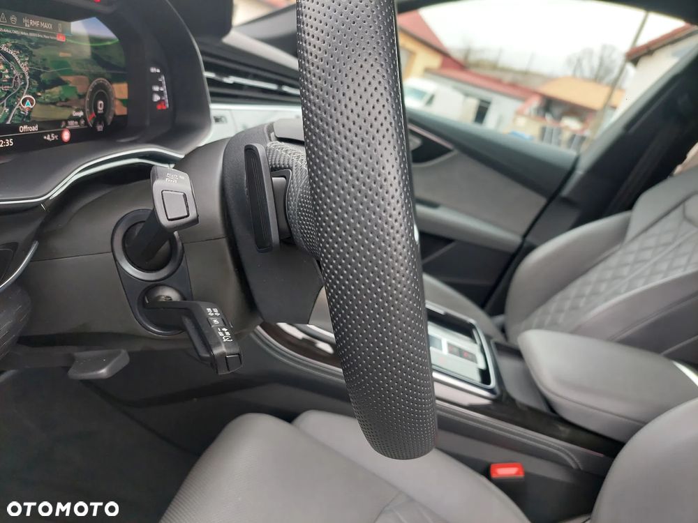 Audi Q8 Sportback e-tron - 28