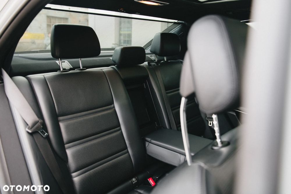 Mercedes-Benz Klasa E 63 AMG AMG Speedshift 7G-MCT - 7