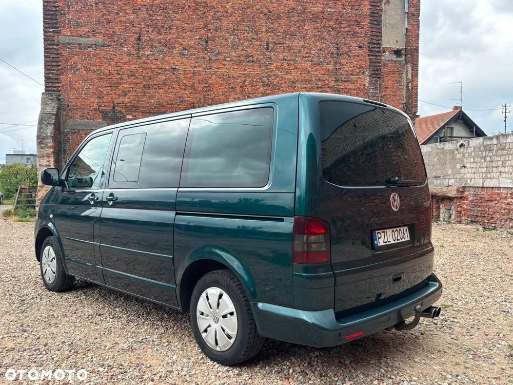 Volkswagen Multivan - 8