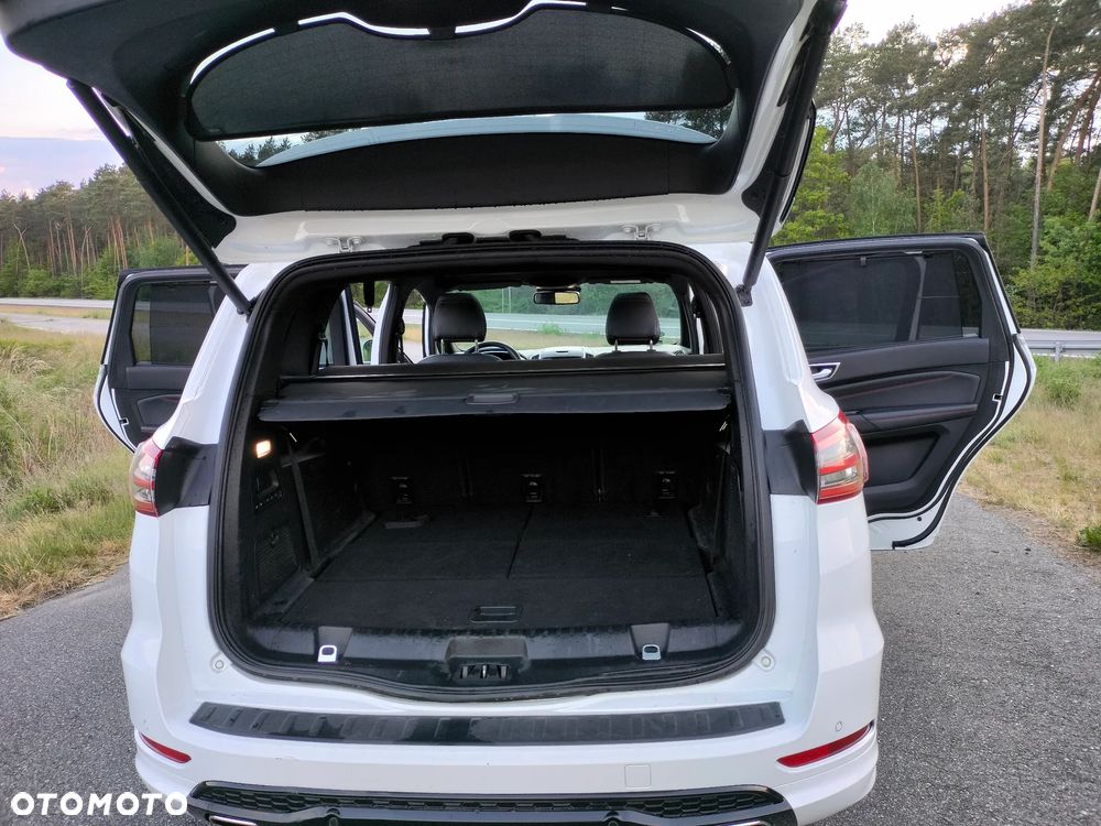 Ford S-Max 2.0 TDCi Bi-Turbo ST-Line PowerShift - 38