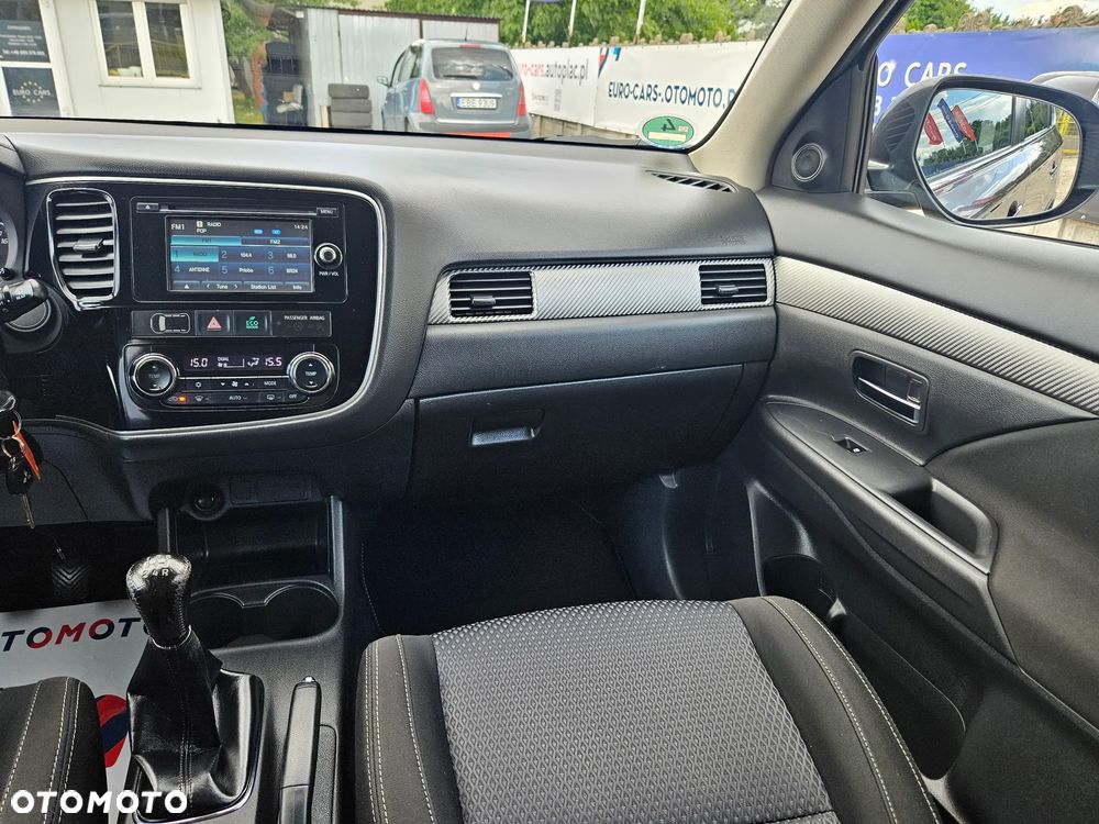 Mitsubishi Outlander 2.0 City Style 2WD - 25