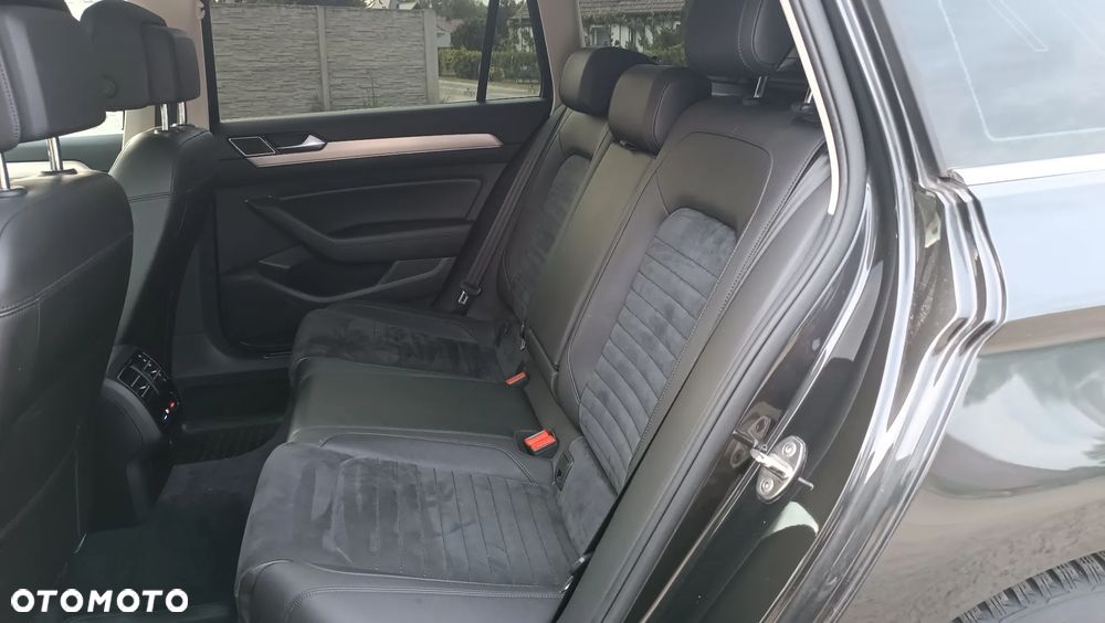 Volkswagen Passat 2.0 TDI SCR DSG Highline - 14