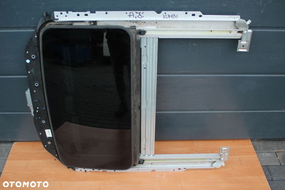 SZYBERDACH ELEKTRYCZNY SILNICZEK OPEL ASTRA J KOMBI