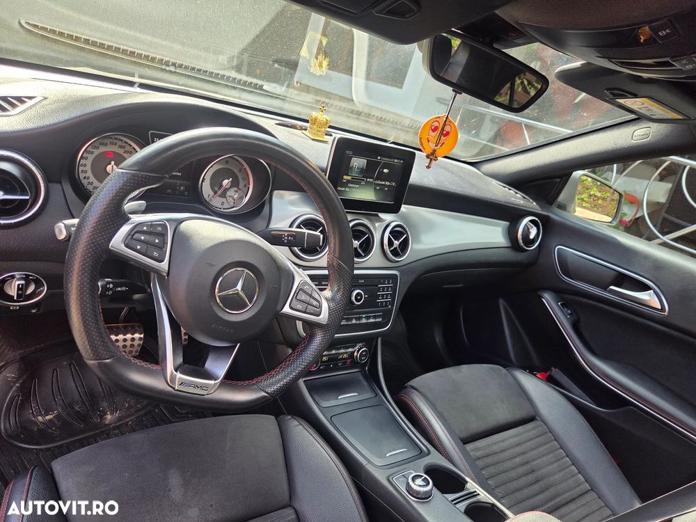 Mercedes-Benz CLA 200 (CDI) d 4Matic 7G-DCT AMG Line - 4