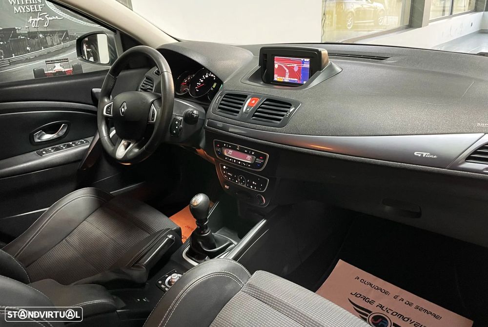 Renault Mégane Sport Tourer 1.5 dCi GT Line CO2 Champion - 23