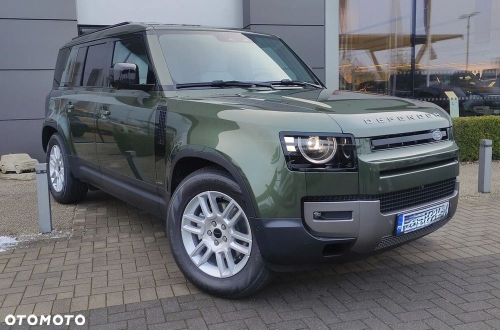 Land Rover Defender - 1