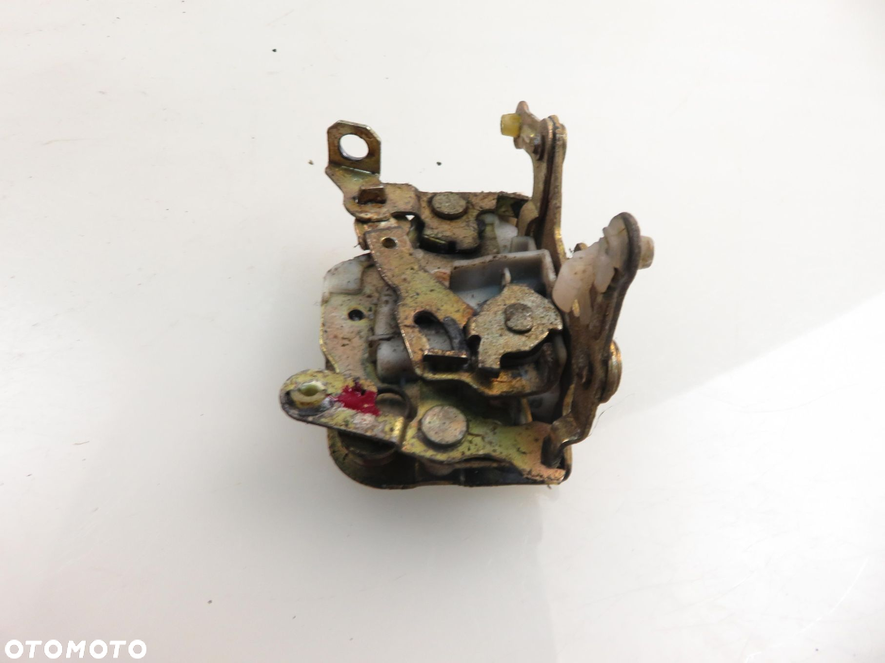 ZAMEK PRAWY PRZEDNI NISSAN PATROL III/1 Hardtop (K160) - 8