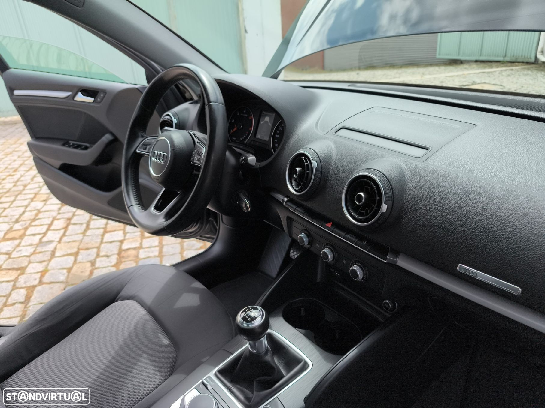 Audi A3 Limousine 1.6 TDI Attraction - 16
