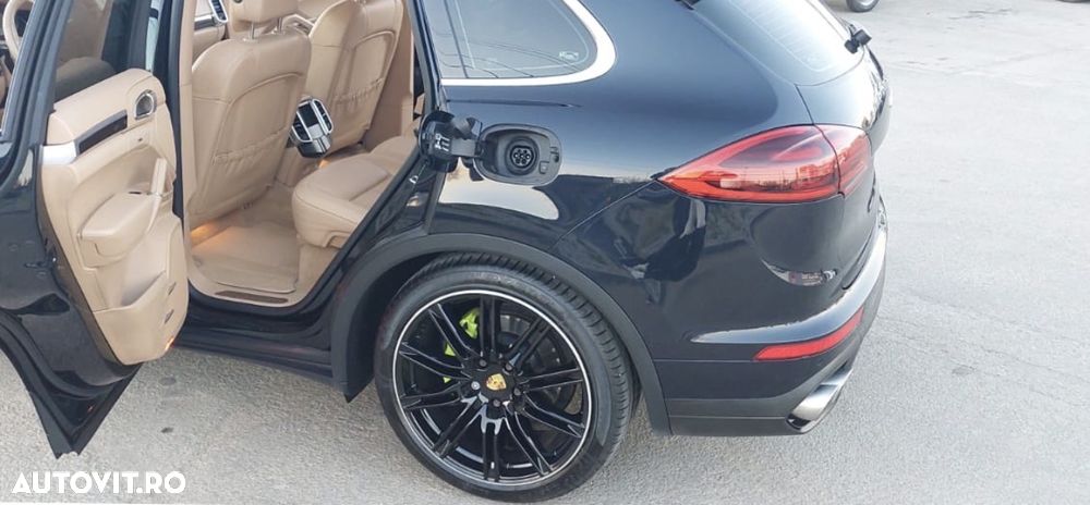 Porsche Cayenne S Tiptronic S - 4