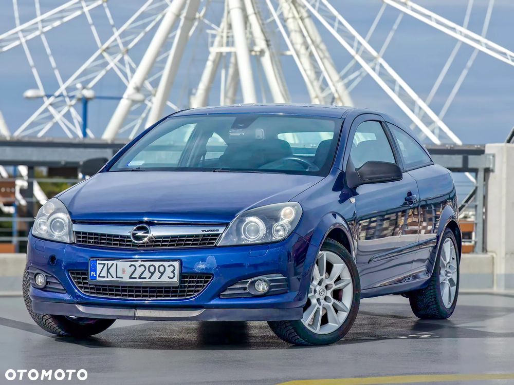 Opel Astra 1.6 T Sport - 28