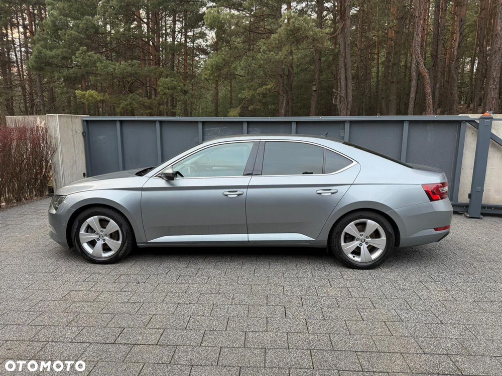 Skoda Superb 1.4 TSI ACT 4x4 SportLine - 2