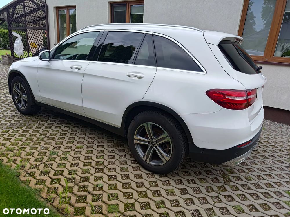Mercedes-Benz GLC - 9