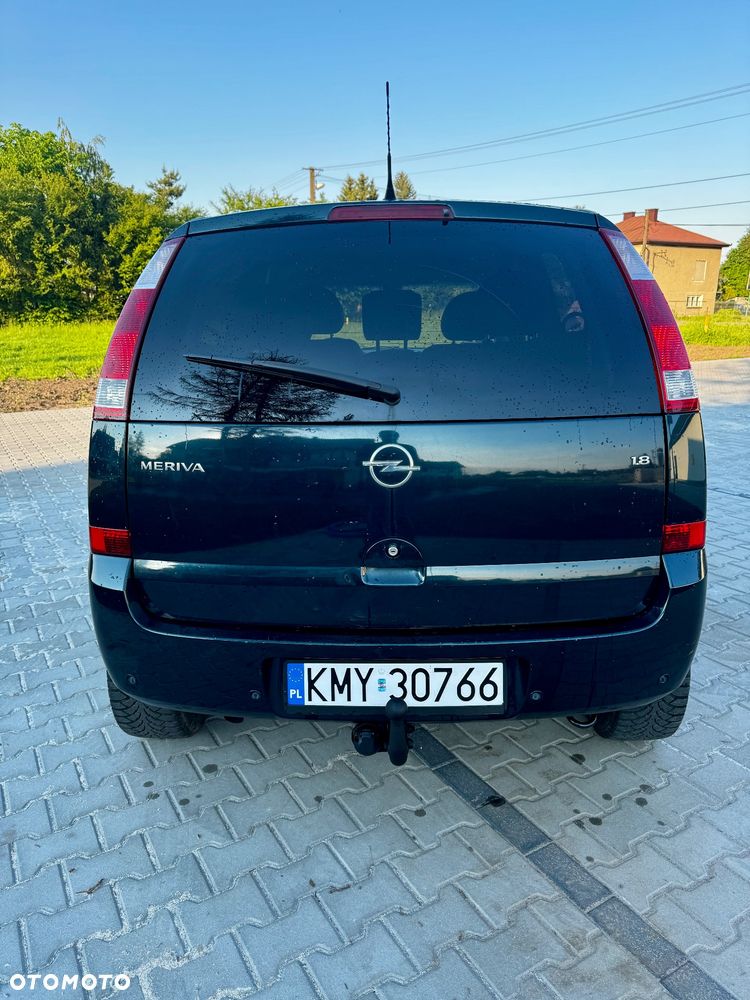 Opel Meriva 1.8 Cosmo - 4