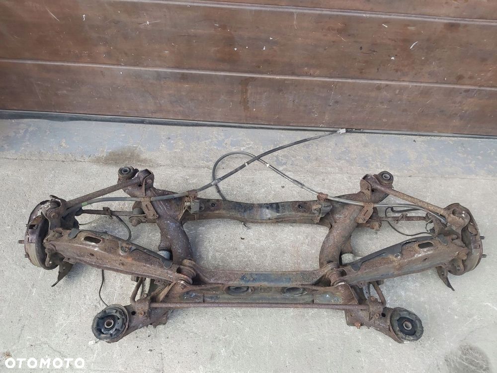 LEXUS GS II 300 400 97-04r Belka zawieszenia tył sanki wahacz zwrotnica 2JZ - 3