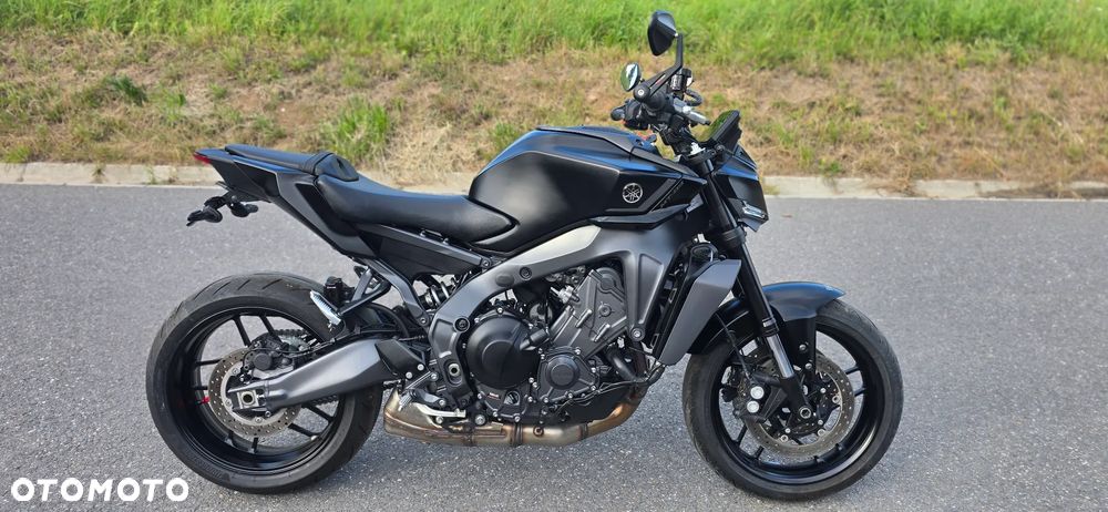 Yamaha MT - 17