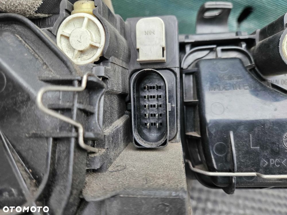 Reflektor Lampa Xenon D1S Przód Przednia LEWA Kompleta Przetwornica Valeo Europa Audi A4 B6 - 17