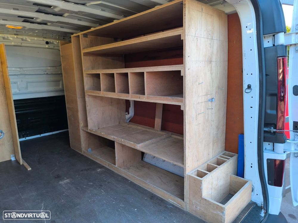 Opel Vivaro - 42