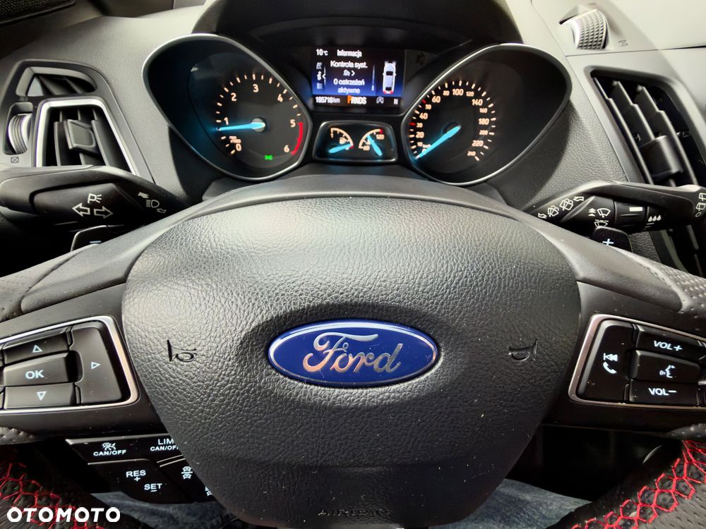 Ford Kuga 2.0 TDCi 4x4 ST-Line - 36