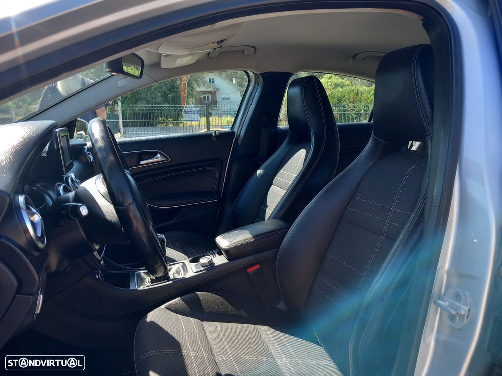 Mercedes-Benz A 200 CDi BE Urban - 11