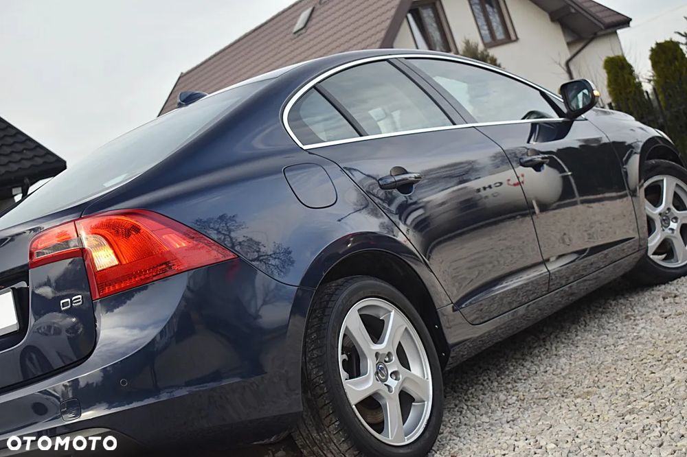 Volvo S60 D3 Momentum - 36